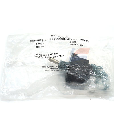 YJJ 2NT1-1 2NT1-2 डबल-पोल डबल-थ्रो टॉगल स्विच पैनल इंस्टॉलेशन परिदृश्यों के लिए उपयुक्त है