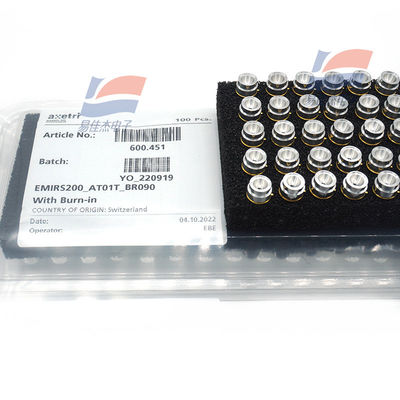 YJJ 600.451 EMIRS200_AT01T_BR090 प्रतिबिंबक के साथ कॉम्पैक्ट ब्लैक बॉडी लाइट सोर्स