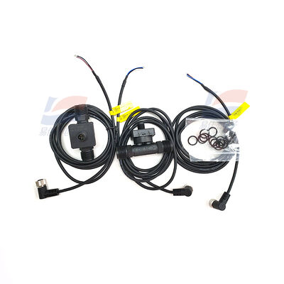 AFD2110W00 वोर्टेक्स डैशिंग वाटर फ्लो सेंसर छोटे पैमाने M12 5-पिन सीधा कनेक्टर